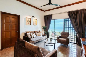 'Newly refurbished' 'Sunny seaview' at Regency with 2 carpark by Shine Stay